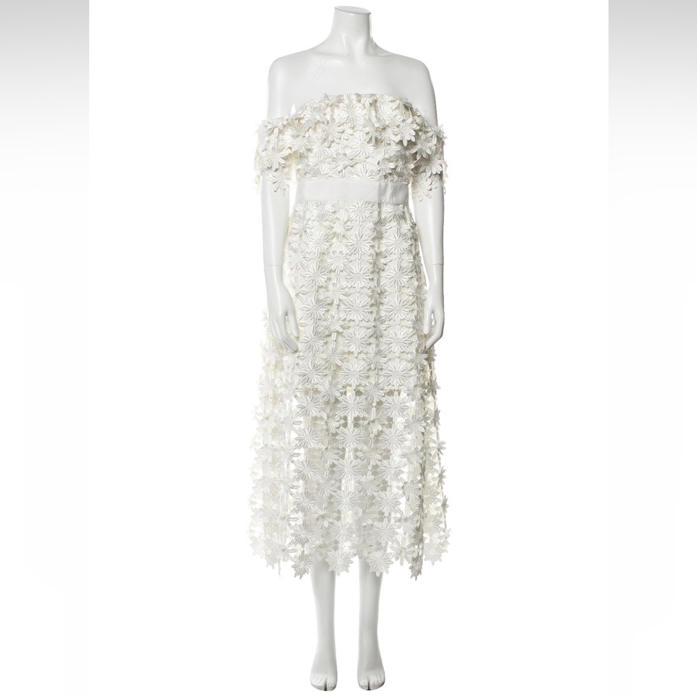 BNWOT White Self Portrait 3D Daisy Off-The-Shoulder Midi Dress